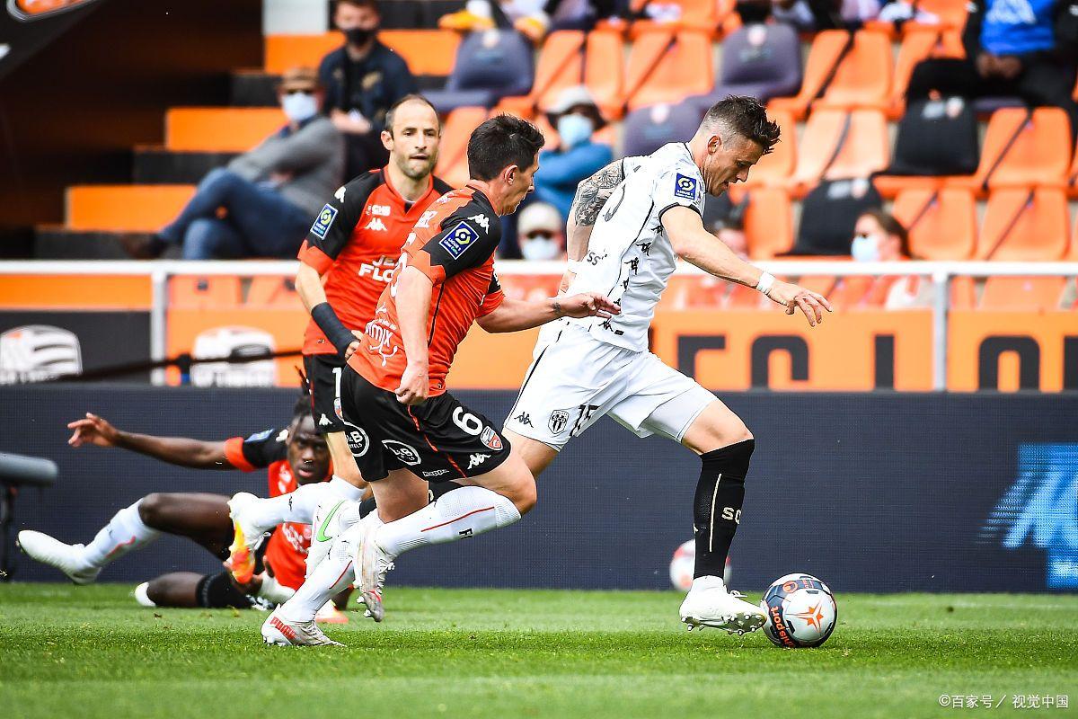 赛尔号布莱克被绑十字架