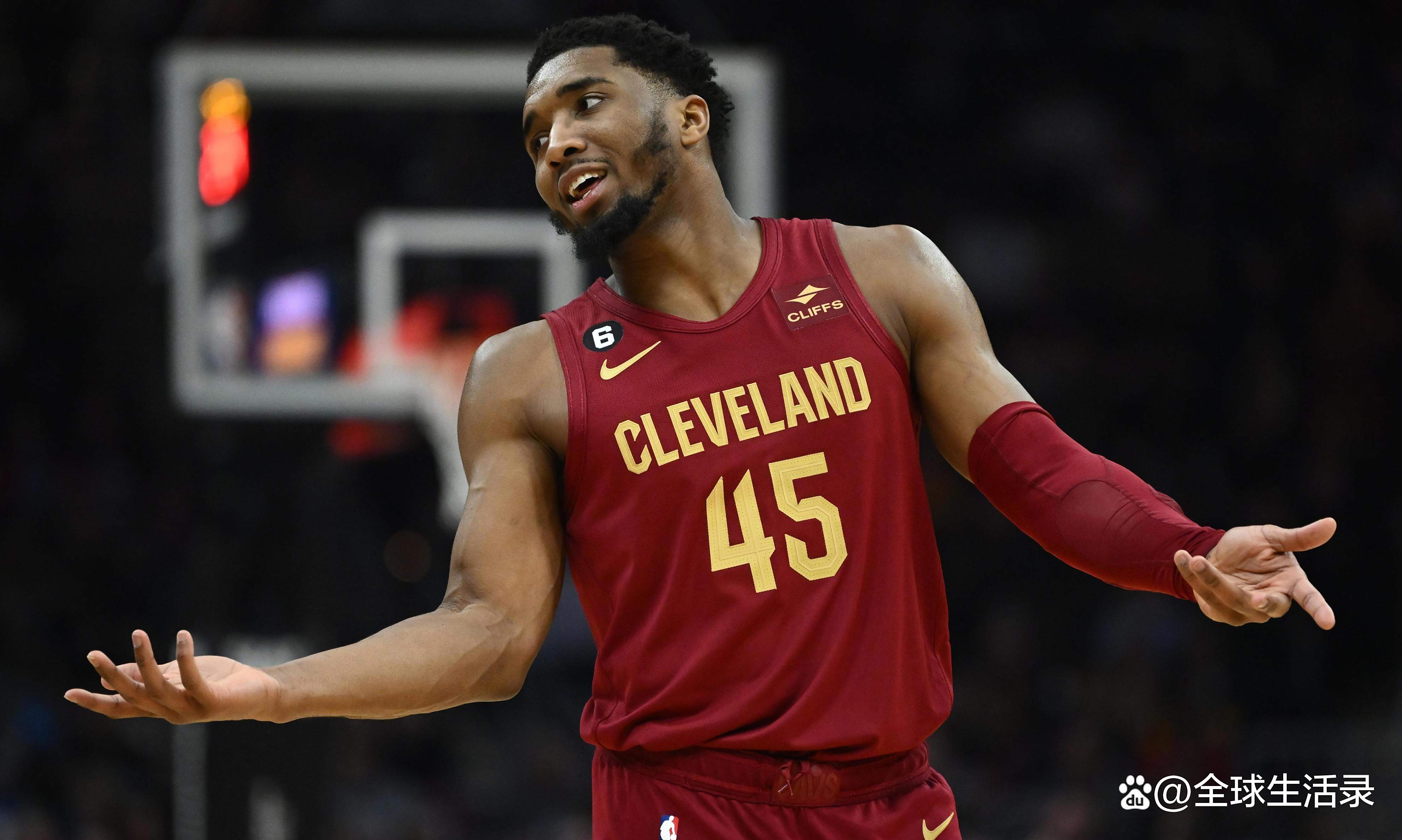 全明星赛今夜再迎强敌,菲尼克斯太阳再遭质疑,主帅态度——媒体盛赞,球探报告显示潜力的简单介绍 全明星赛今夜再迎强敌,菲尼克斯太阳再遭质疑,主帅态度——媒体盛赞,球探报告显示潜力的简单介绍